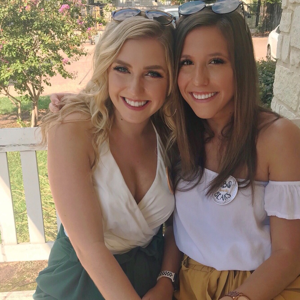 Meet your Posher, Danica